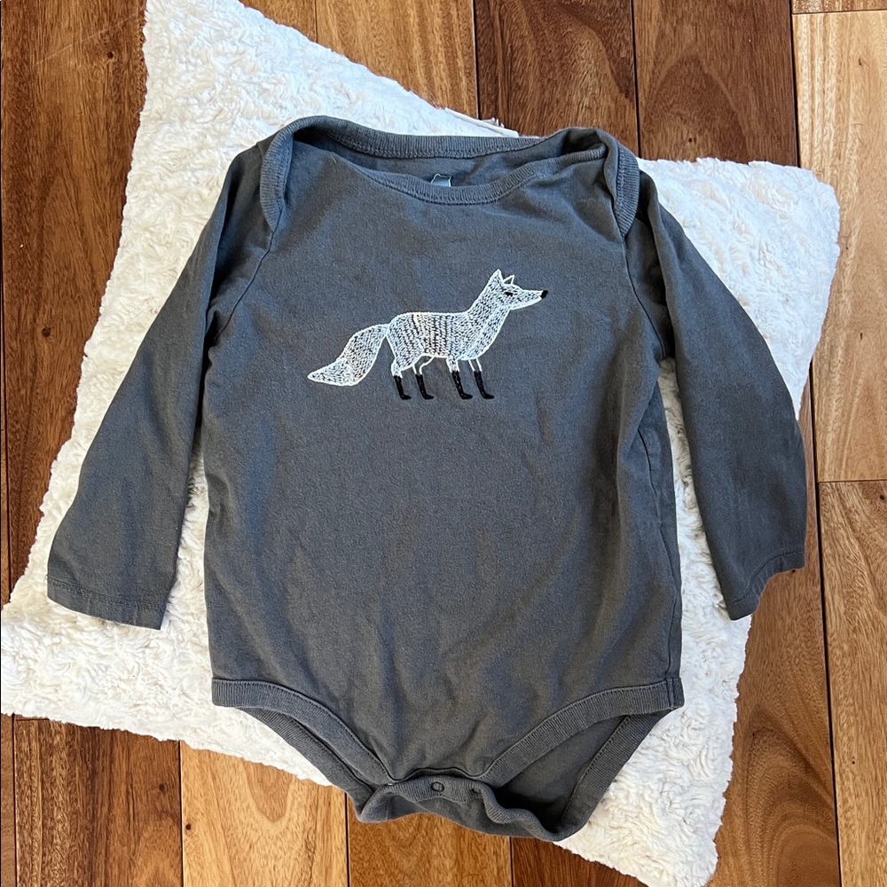 GAP Gray Long Sleeve Bodysuit with Fox Design